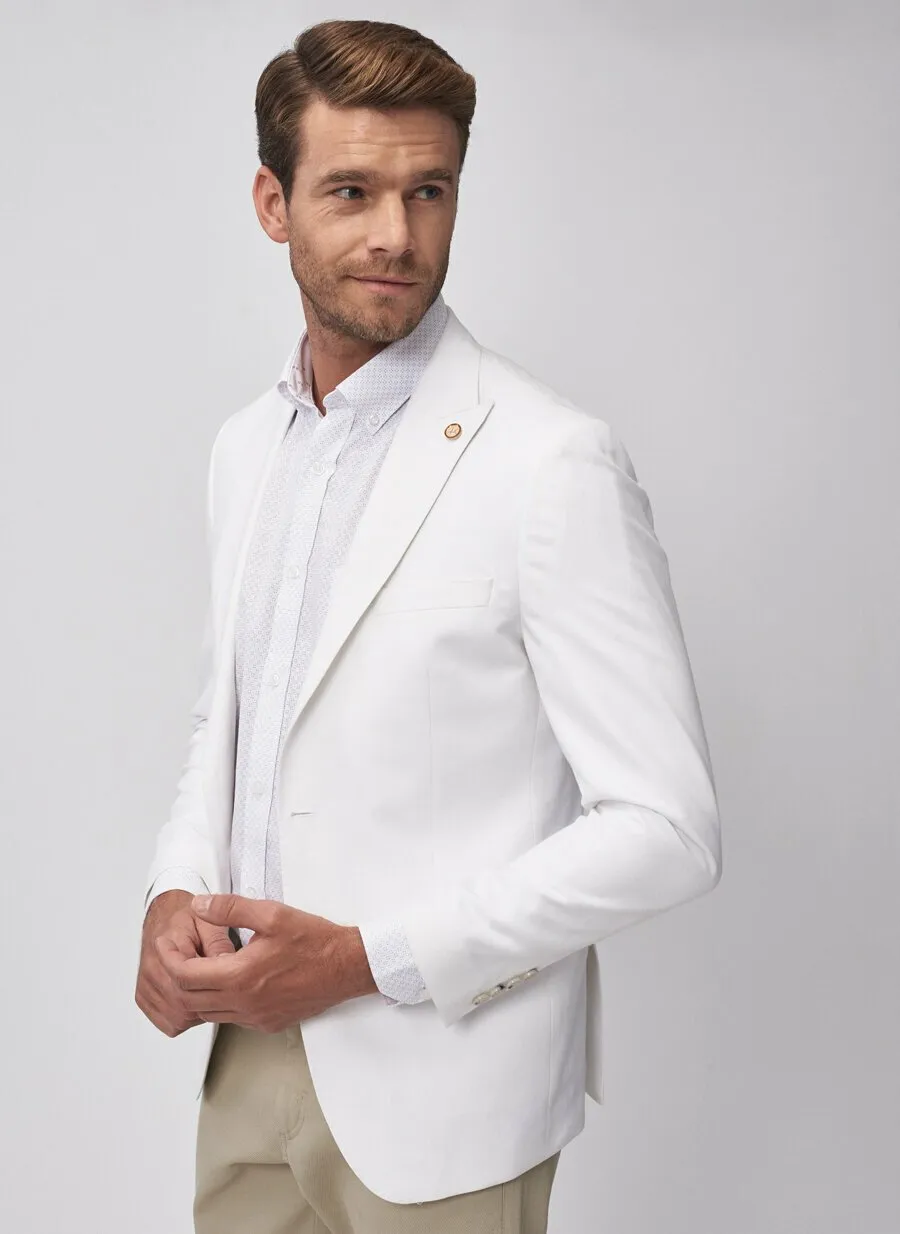 16841 White Slim Fit Jacket