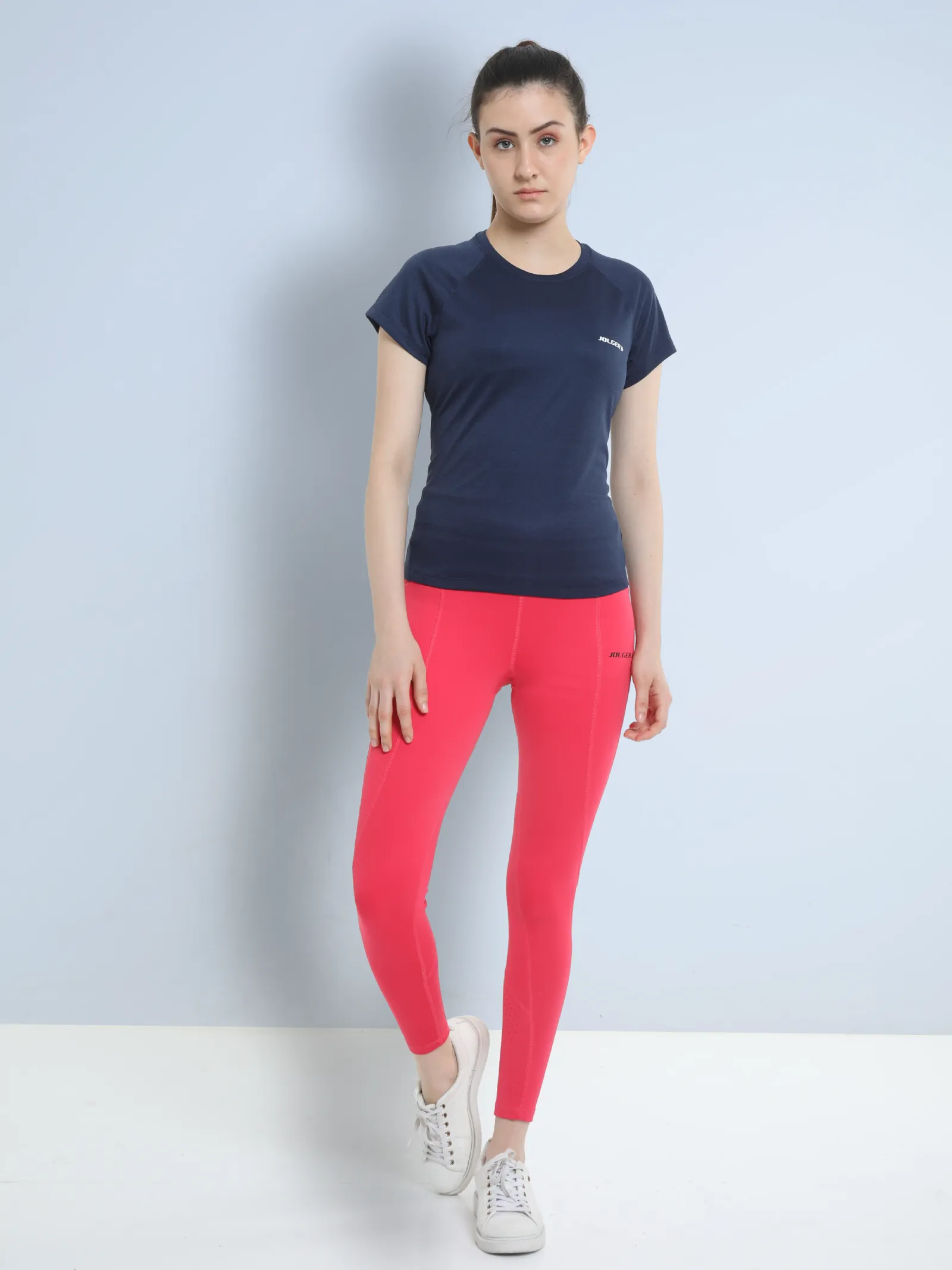 Women's Breathable Light Weight Round Neck T-shirt